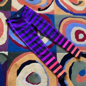 Rare Athleta Chat tights!